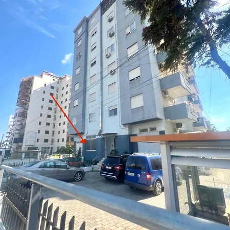 Akuena Apartment